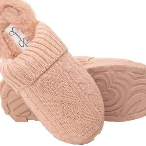 Jessica Simpson Women's Soft Cable Knit Slippers